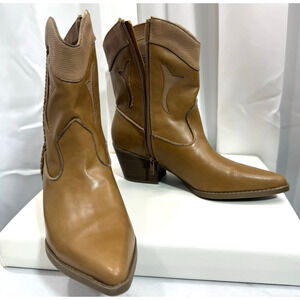 Women's Western style Boots - Universal Thread Taupe/Catlin Size 8.5